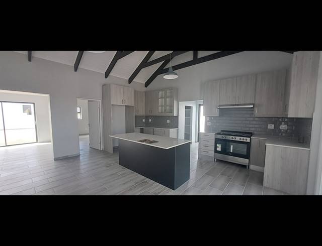 3 BEDROOM HOUSE FOR SALE IN ATLANTIC SANDS PRIVATE ESTATE